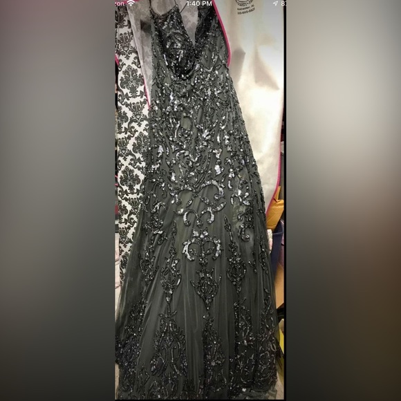Prom dress, Pageant, Formal Gown, Homecoming - Picture 8 of 10